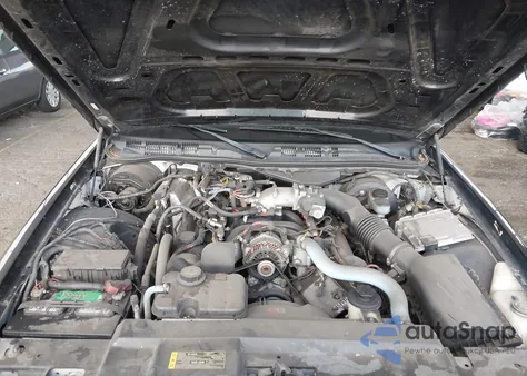 2011 Ford Crown Victoria Police Interceptor из США, поврежденный, VIN 2FABP7BV4BX169809